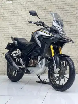 Obral Murah!!Honda cb150x 2022 plat Jatim murah Berkelas-Mustika