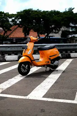 PIAGGIO VESPA MATIC S 125 IGET FACELIFT 2022 BISA KREDIT