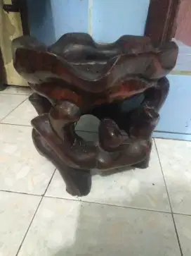 Hiasan kayu jati ukir..