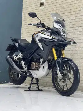 Perfect Condition!!Honda cb150x 2022 Plat Jatim Murah Berkelas-Mustika