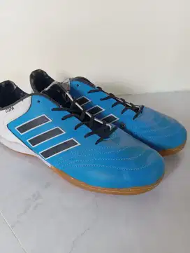 Sepatu Futsal Addidas Copa