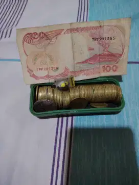 Bismillah..di maharkan uang kuno  indonesia campuran