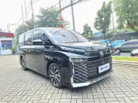 [OLX Mobbi] Like New Toyota Voxy Ungu 2.0 Bensin-AT 2022 AAQ