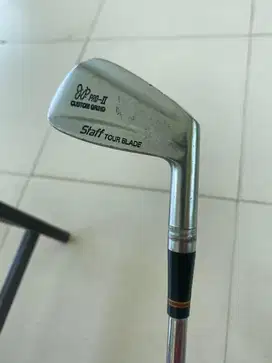 stick golf Wilson i3 Staff Tour Blade, Pro 2 custom grind