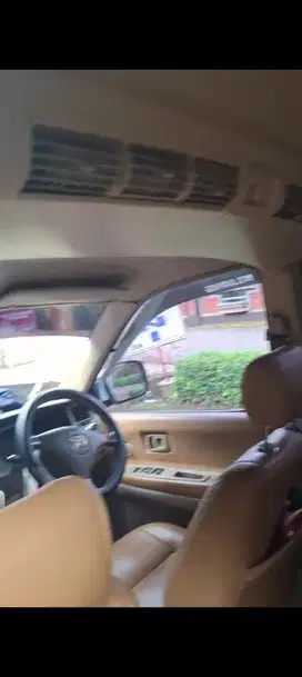 Toyota Kijang 2004 Bensin
