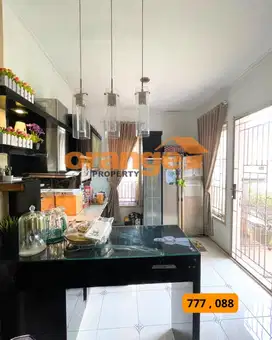 Dijual Rumah Murah Siap Huni posisi Hook di Legenda Wisata Cibubur