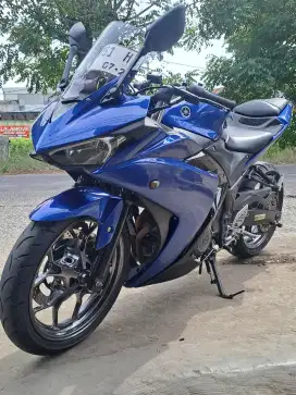 Dijual Yamaha R25 2016