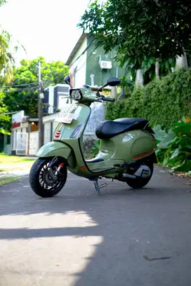 PIAGGIO VESPA MATIC SPRINT S 150 IGET FACELIFT 2023 BISA KREDIT