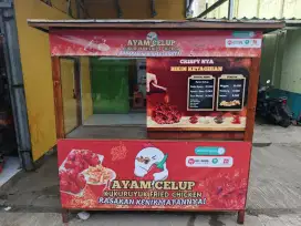 gerobak kayu besar