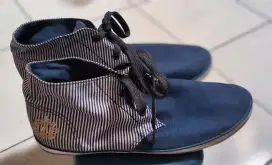 Sepatu pria hush puppies uk 42 baru jarang pakai