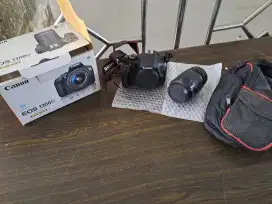 Camera DSLR CANON EOS1300D wifi