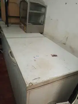 Jual freezer 1200 lt