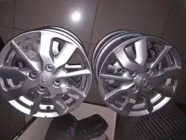 Velg mobil ex Honda Brio R14 PCD 4 x 100 second bekas