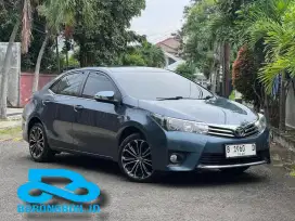 Toyota Corolla Altis V 1.8 At 2015 Abu Abu Metalik