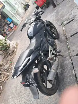 Pulsar 180 cc surat kokplit