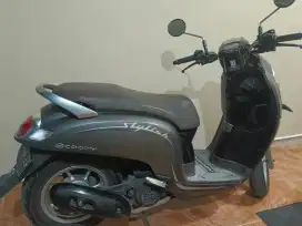 JUAL MOTOR SCOOPY TAHUN 2019 SS LENGKAP HIDUP