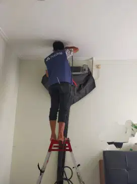 Menerima panggilan untuk, cuci AC atau service AC Dll