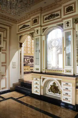 Rumah Mewah Classic SHM 3 Lantai di Kelapa Gading, Jakarta Utara
