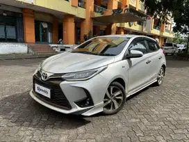 DP RENDAH - Toyota Yaris 1.5 S GR Sport Bensin-MT 2021