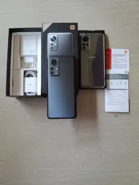 Dijual xiaomi 12 5g ram 8/256