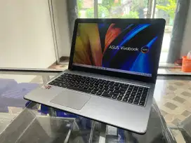 LAPTOP ASUS AMD A9-9425 RAM 4 GB