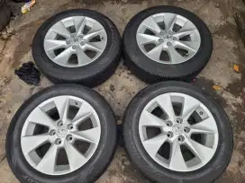 Velg Alphard R17 original paket ban 90% bisa innova terios rush camry