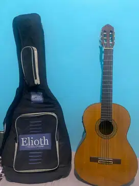 YAMAHA C390 ORI + UPGRADE AKUSTIK ELEKTRIK (NEGO)