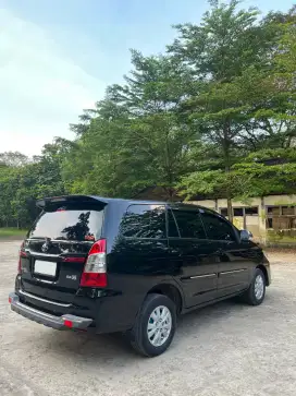 Innova 2.5 G MT 2013