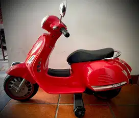 Motor Vespa Aki Mainan Anak