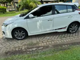 Toyota yaris 2016 TRD MT  putih