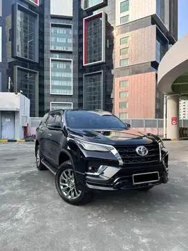 Toyota Fortuner 2.4 VRZ AT 2021 Matic