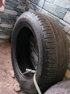 Ban Michelin primacy suv ukuran 225/60 ring 18 msh seperti baru