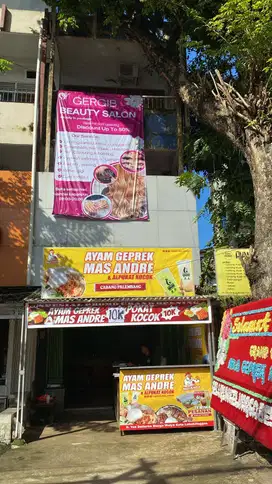 Take over tempat usaha restoran