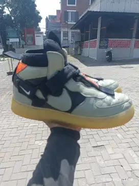 Nike Air Force 1 Utility Mid Spruce Fog AQ9758-300