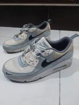 Sepatu Nike Air Max 90 SE Grey Hangul Day