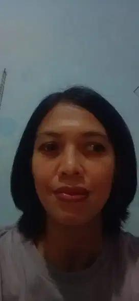 Saya mencari  pekerjaan d resto / d mall butuh cepat saya biasany SPG