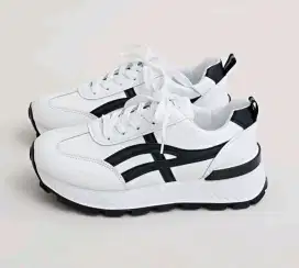 Sepatu olahraga,sepatu casual,sepatu segala acara