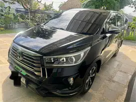 Dijual Innova Reborn Venturer tipe Q Diesel (rare items)