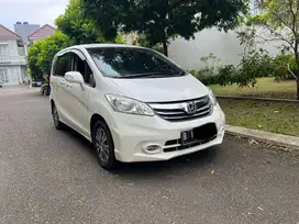Honda Freed S AT 2013 Putih AC Double