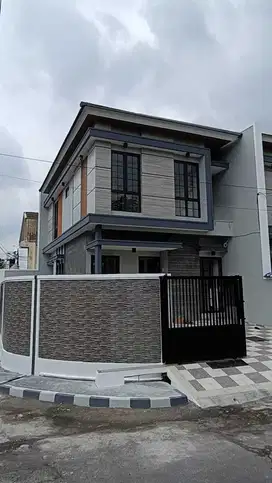 Dijual Rumah Gress Minimalis Kontemporer