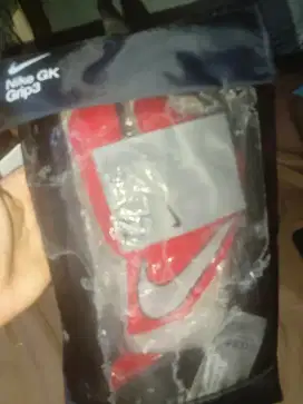 SARUNG TANGAN KIPER - NIKE GRIP 3 ORIGINAL CN5651636