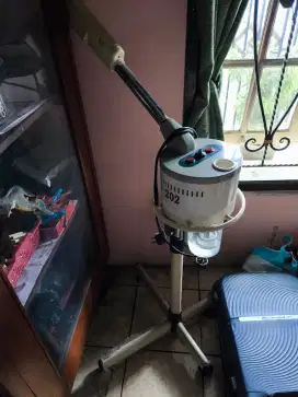 Steamer uap untuk facial