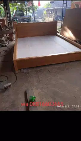 Dipan kayu murah