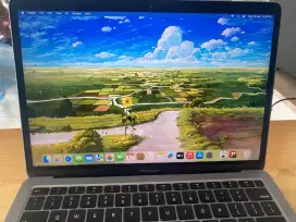 Macbook air M1 2020 8/128gb chip apple