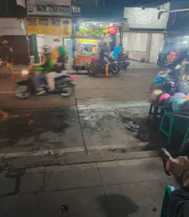 DIJUAL/SEWA.LAPAK DAGANG, DISEWAKAN. SUMUR BATU