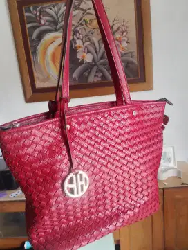 Tas hush puppies merah maroon