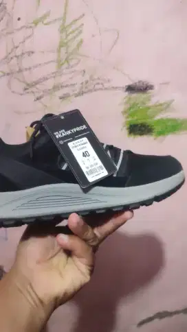 Sepatu kanky pria/wanita