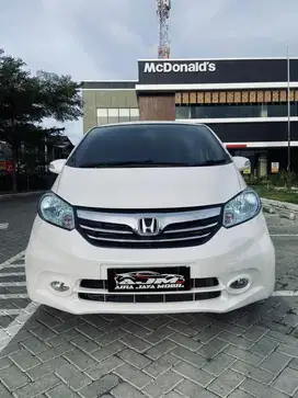 Honda freed type psd 2013
