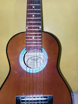 Jual murah Gitar Yamaha Yunior FG:100