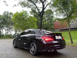 Mercedes Benz CLA200
C117 AMG Coupè Facelift 2018 / 2019